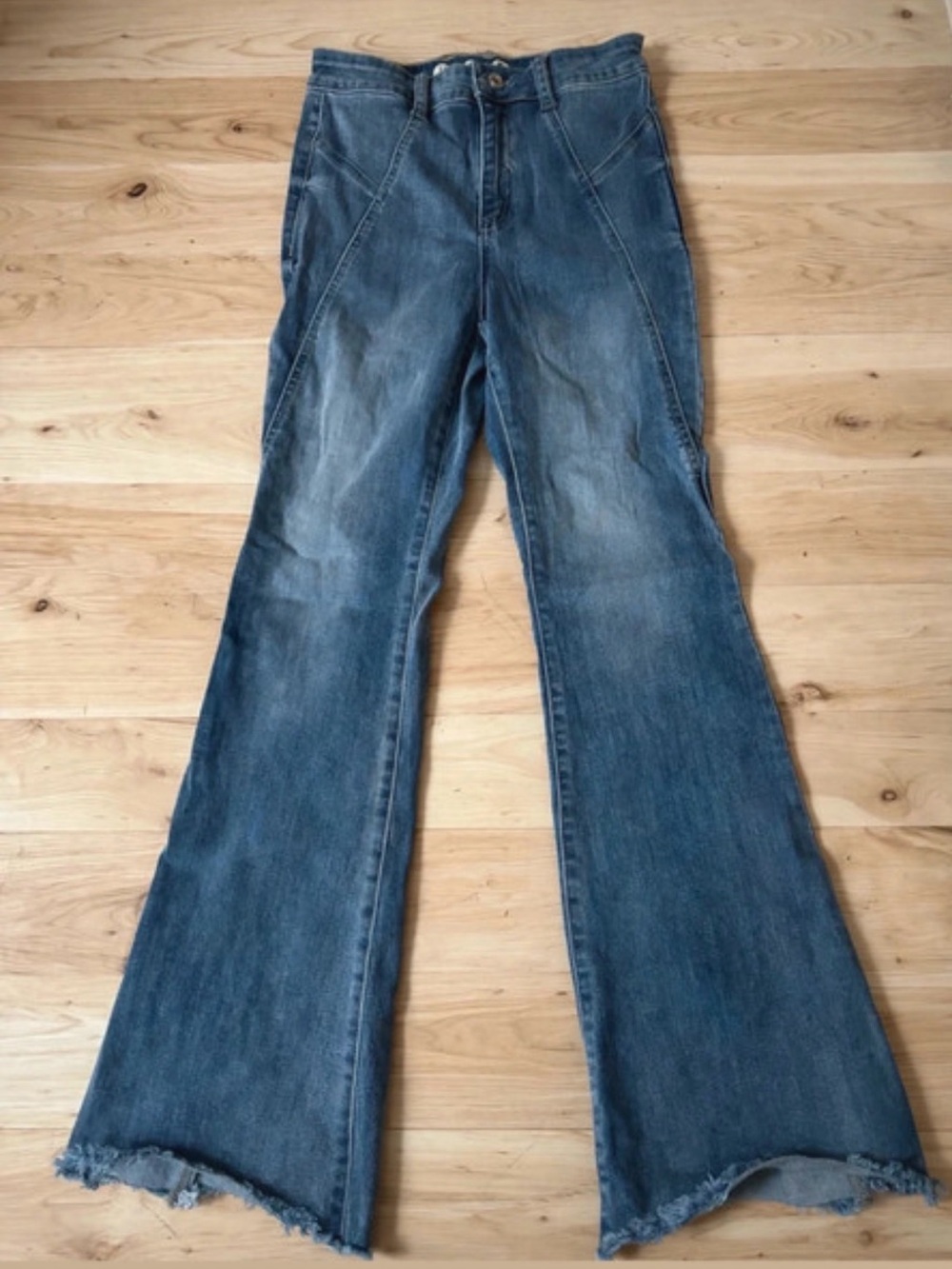 Rewash Women’s Blue Flared Jeans